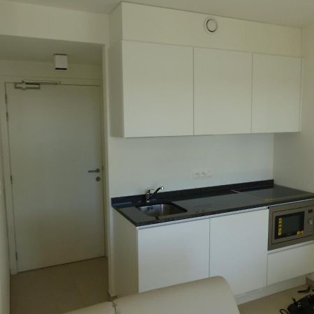 Waterfront Apartment นิวว์ปอร์ท ภายนอก รูปภาพ